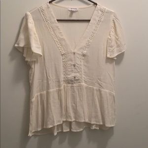 Off white country boutique top